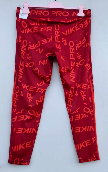 Nike оригинален дамски клин нов Л размер