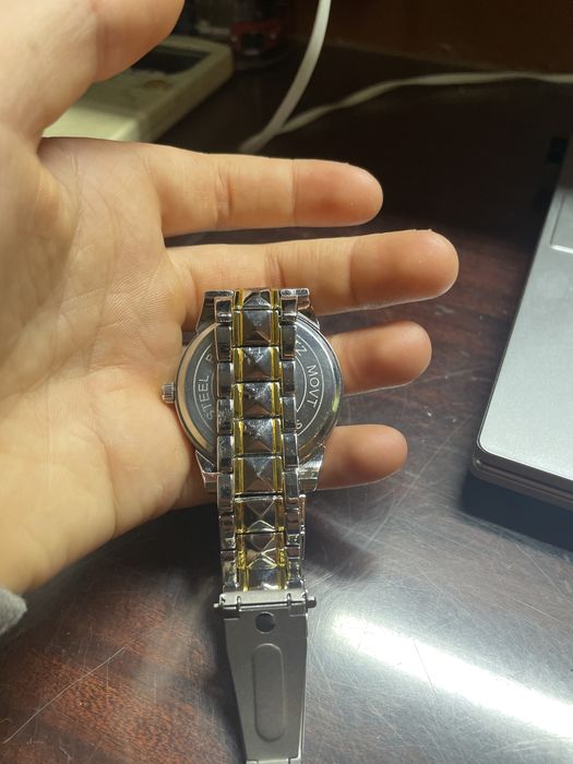 Часовник за мъж.