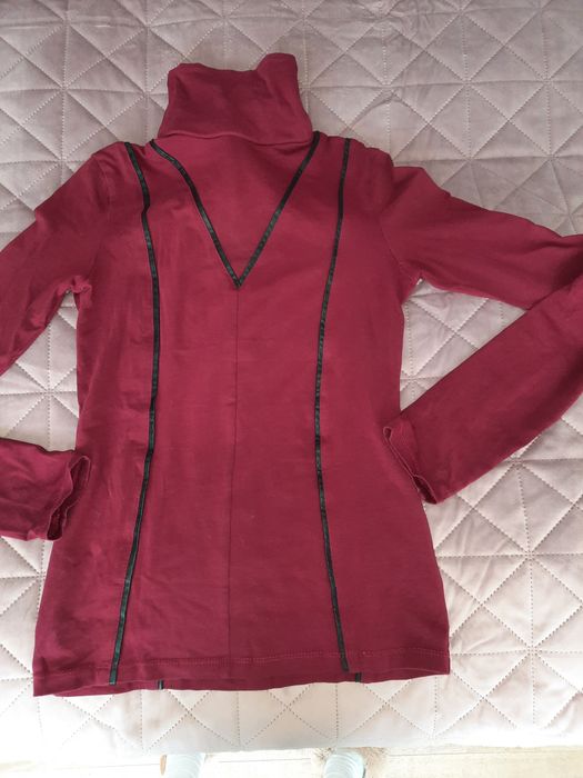 Alessa- блуза с дълъг ръкав