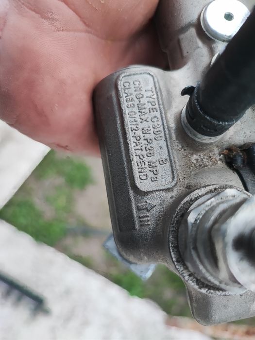 Фабричен метанов редуктор и дюзи