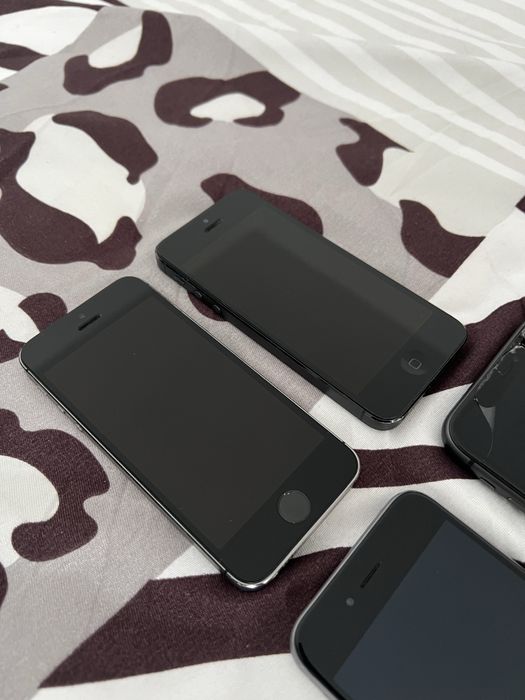 Telefoane Iphone pentru reparat/piese