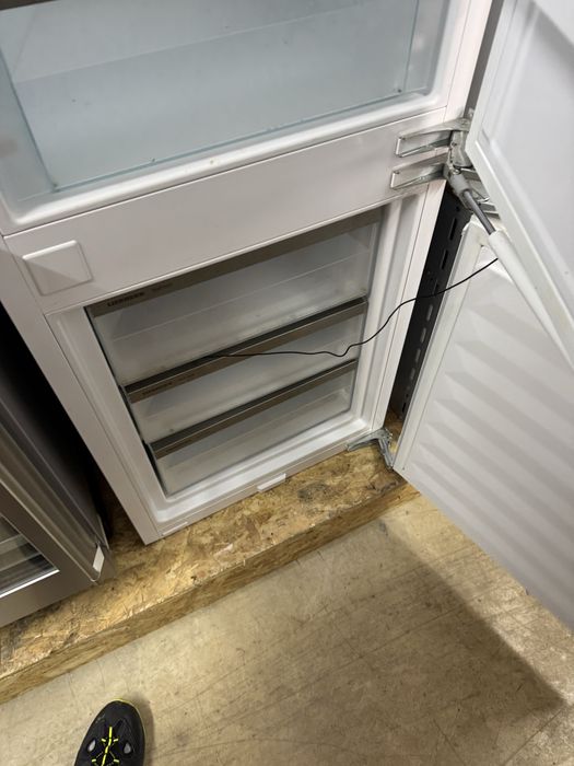 Хладилник за вграж. LIEBHERR A++ No frost Като нов  Germany Гаранция