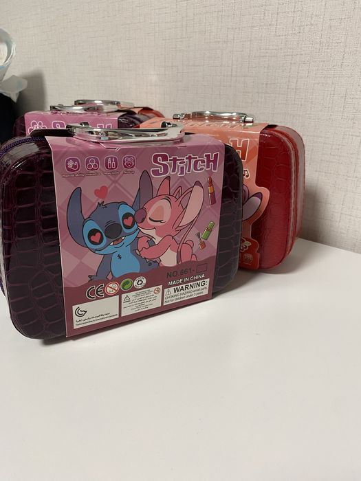 Детско куфарче / чанта - козметичен комплект - Stitch, с гримове