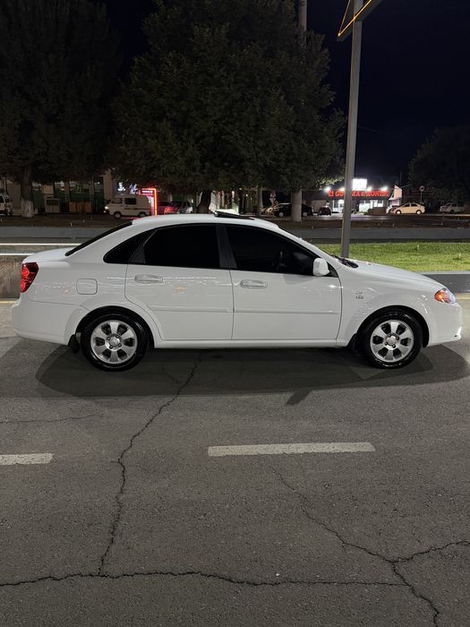 Chevrolet lacetti Gentra