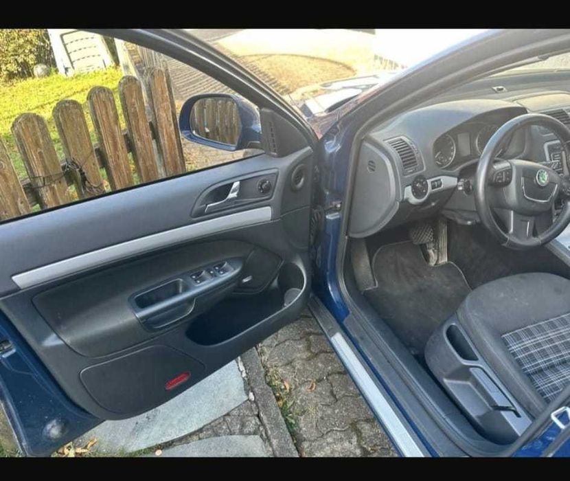 Vand Skoda Octavia 2 combi 2.0 diesel automata