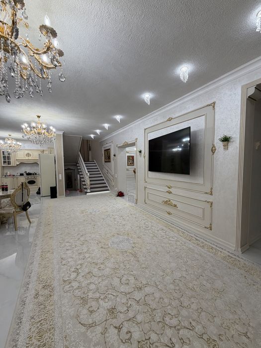 Продам коттедж, дом, замок