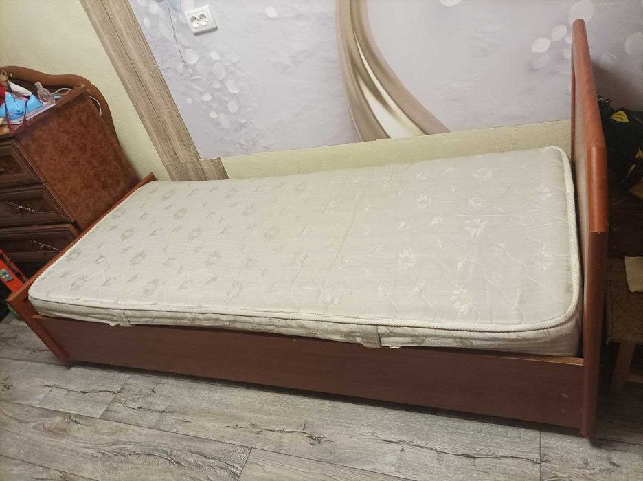 Кровать односпалка
