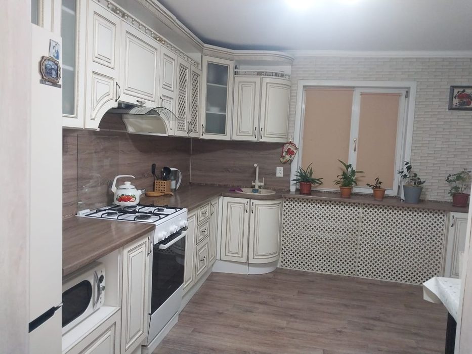 Продам дом в селе Белое