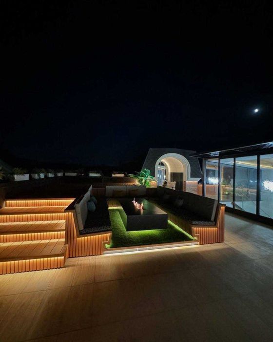 Продается Новый Евро Люкс Дом Ор-р: Центр Луначарский