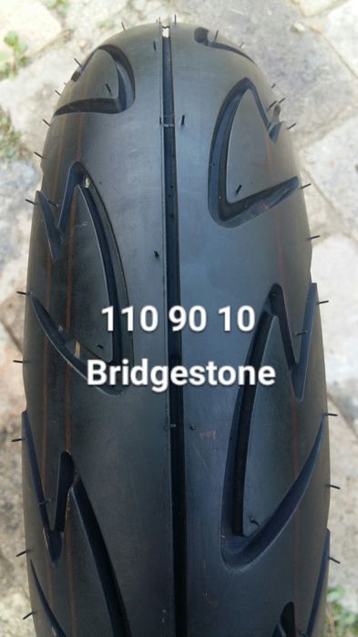 O bucată 110/90/3.00/2.75 100/90/80 R 10 moto - una Bridgeston Micheli