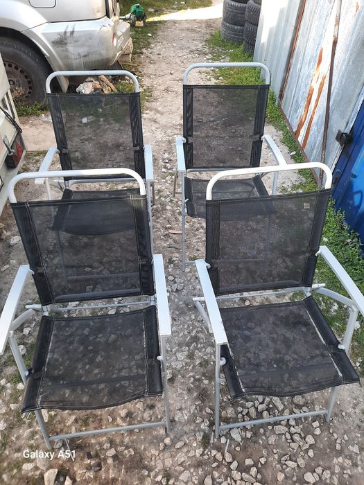 Къмпинг столове.