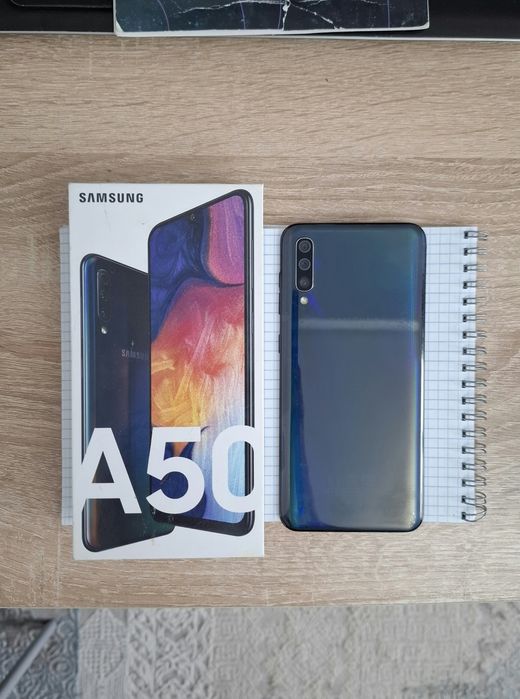 Samsung a50 в хорошем состоянии