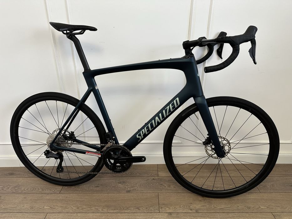 Cursiera Carbon Specialized Roubaix SL8 Comp di2 cu 2x12 speed an 2025