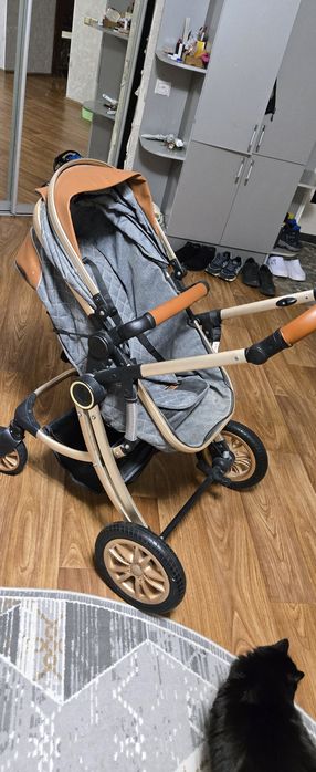 Продам детскую коляску