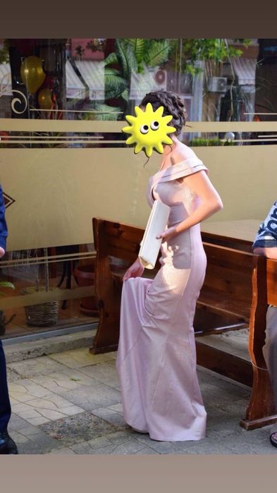 Официална  рокля