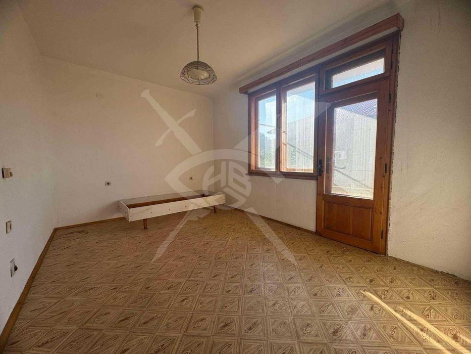 Продава се Къща в Асеновград - 620 кв.м за 1000 €/кв.м - Снимка #13