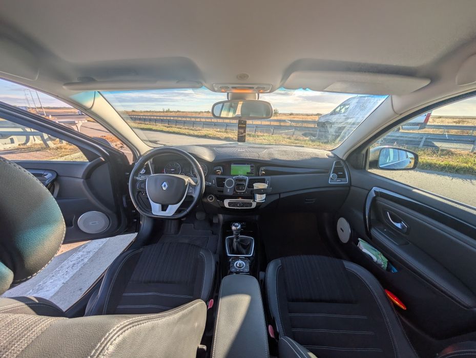 RENAULT Laguna 2014 — imagine 5