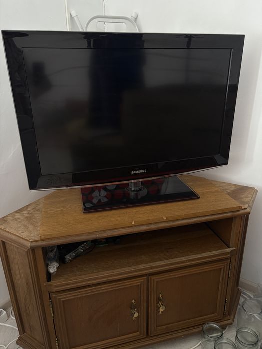 Телевизор Samsung LE32B460B2W