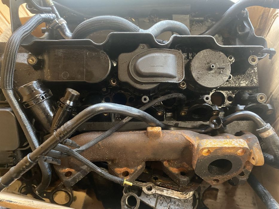 BMW E90 двигател на части