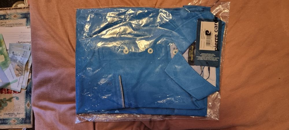 Vând tricou Pierre Cardin pentru bărbați