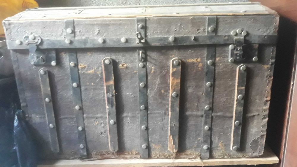 Vand cufar antic pentru colectionari