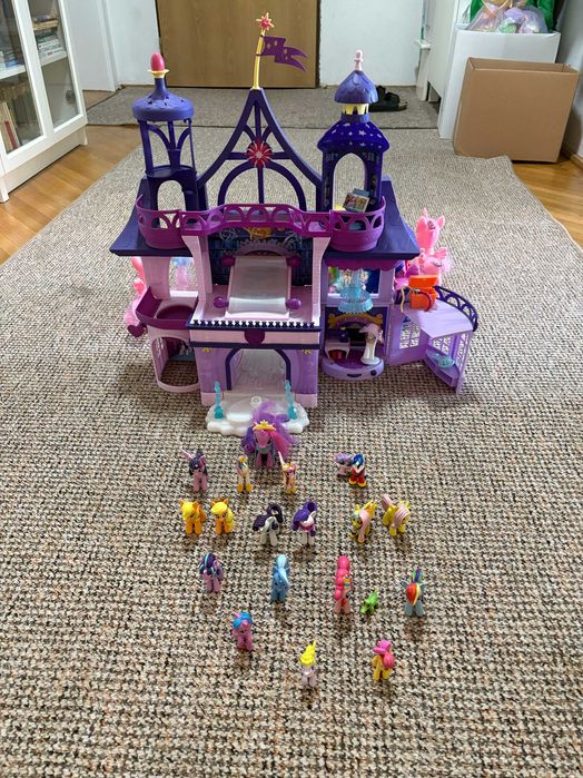 My little pony, castel si figurine