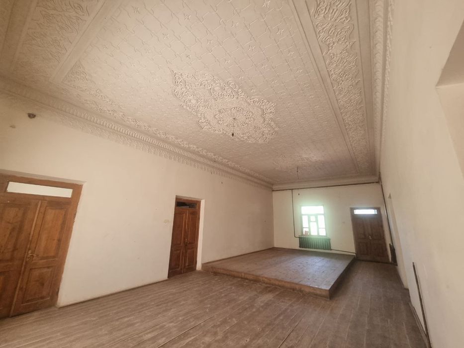 1200 kv joy angarikda ugilavoy joy suv gaz sevet yo'lla biton bo'lgan