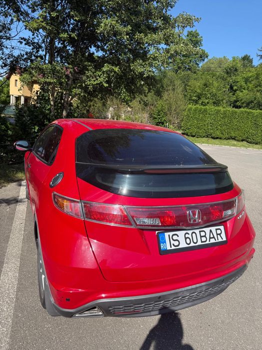 Vând Honda Civic Automată