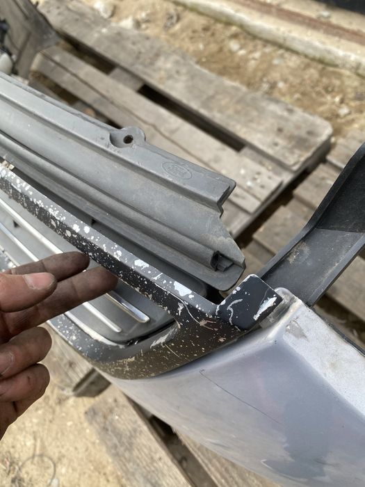Bara fata Ford Galaxy 2011 cu senzori de parcare