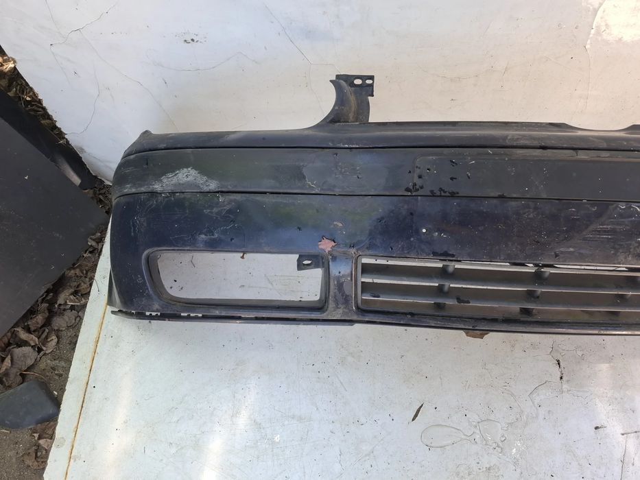 Bara fata - Volkswagen VW Golf 2000 1.9 SDI MT (68 hp)