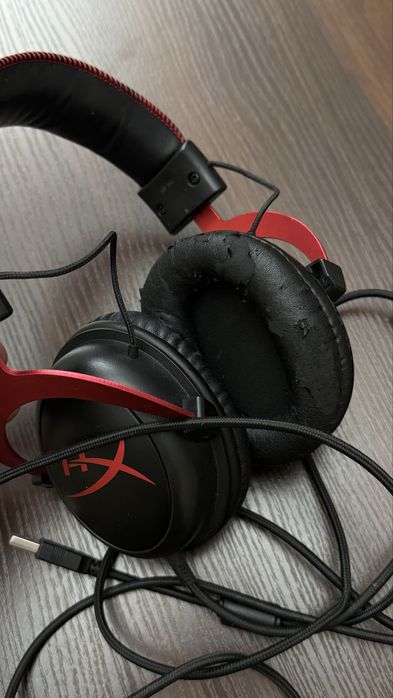 Наушники от HyperX Cloud II
