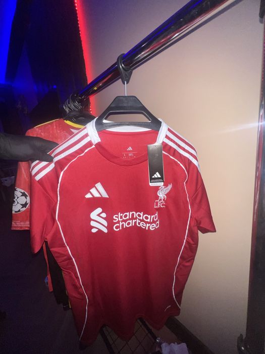 Тениски на Liverpool