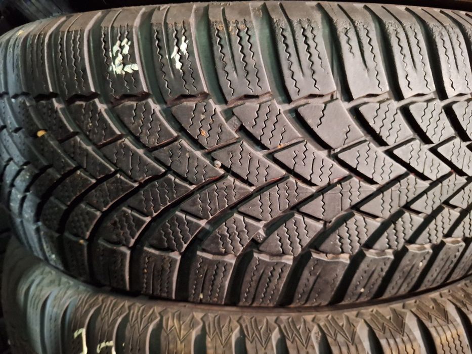 Зимни гуми 205 60 16 Bridgestone blizzak lm005