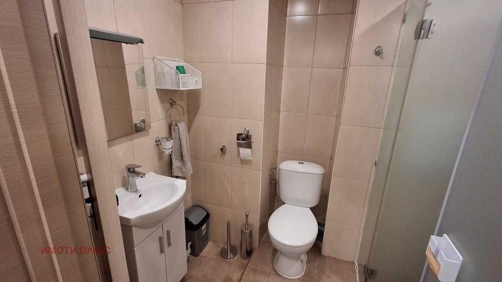 Дава се под наем Тристаен апартамент в София, Зона Б-19 - 85 кв.м за 847.62 € - Снимка #12