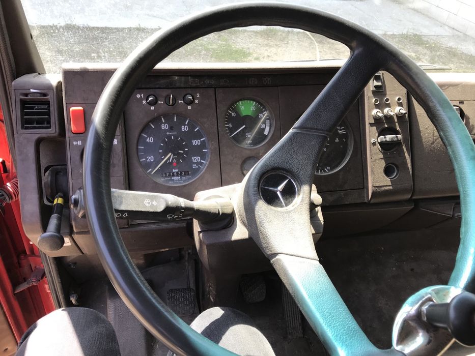 Mercedes 814 carosata