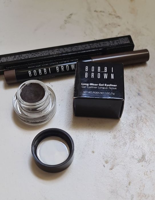 Козметика на Bobbi Brown, YSL и др. и Mac