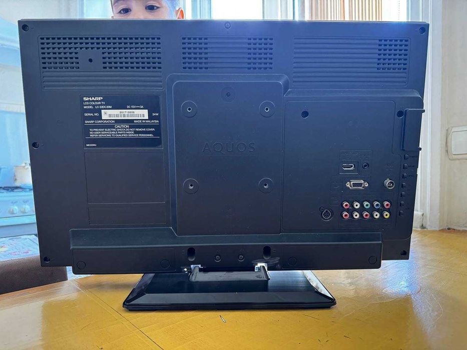 Televizor Sotiladi !!! Sharp 22