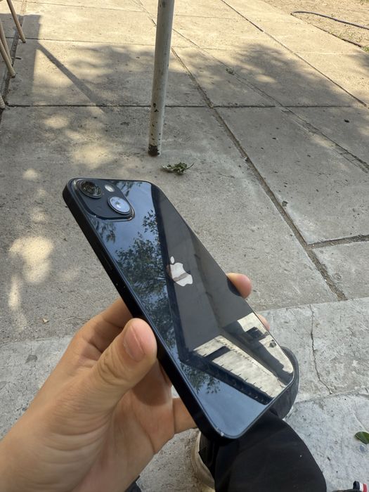 iPhone 13  80емкость