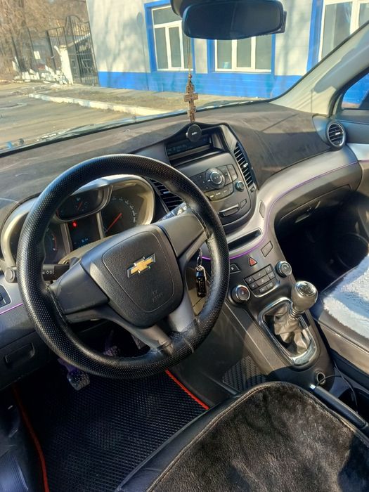 Срочно продам Chevrolet Orlando