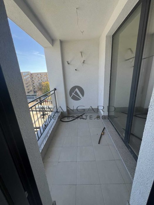 оф.21528 Двустаен апартамент / Кършияка