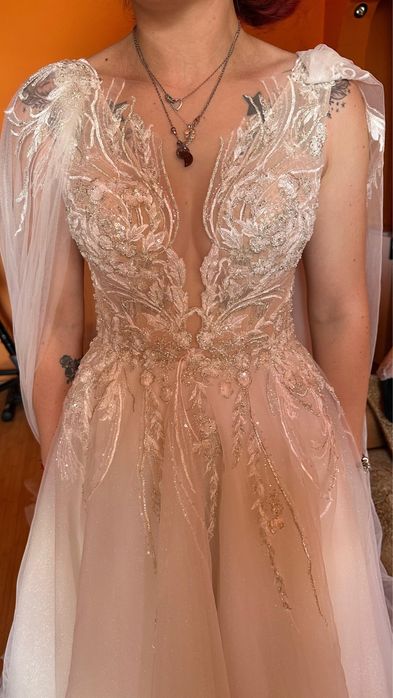 Rochie de  mireasa cu trena