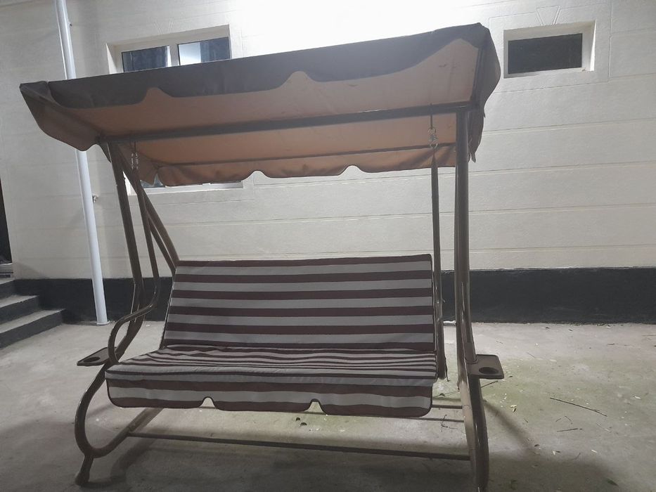 Продается качели