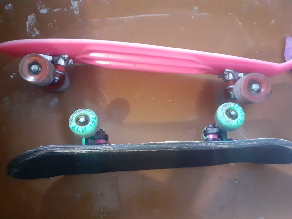Продам 2 скейта в хорошем состоянии