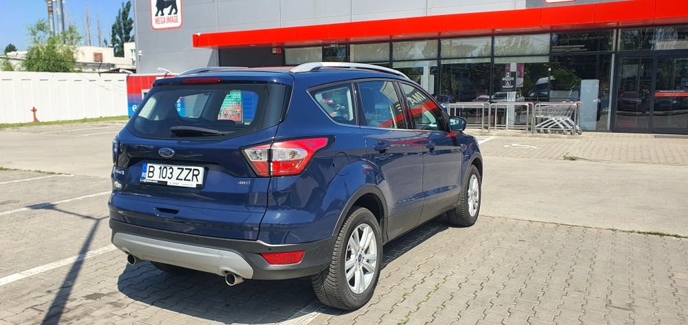 Ford  Kuga 1.6 ecobust 4WD Aut -  GPL
