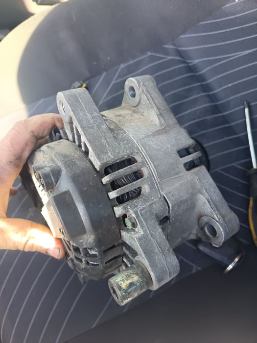 Алтернатор за Пежо