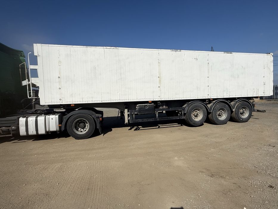 Semiremorca cereale Benalu