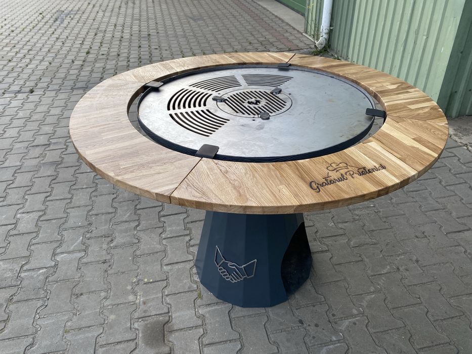 Grătar cu plită rotundă sau hexagonala