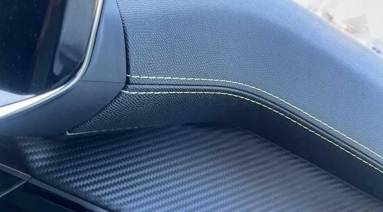 Автомобилно табло Peugeot 208 II GT