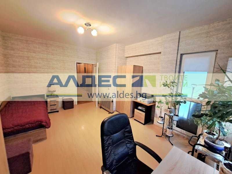 Продава се Тристаен апартамент в София, Зона Б-5 - 120 кв.м за 2200 €/кв.м - Снимка #13