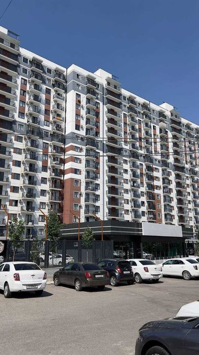 Chaqar срочно коратош ДРУЖБА 78м2 3 ком Евро`